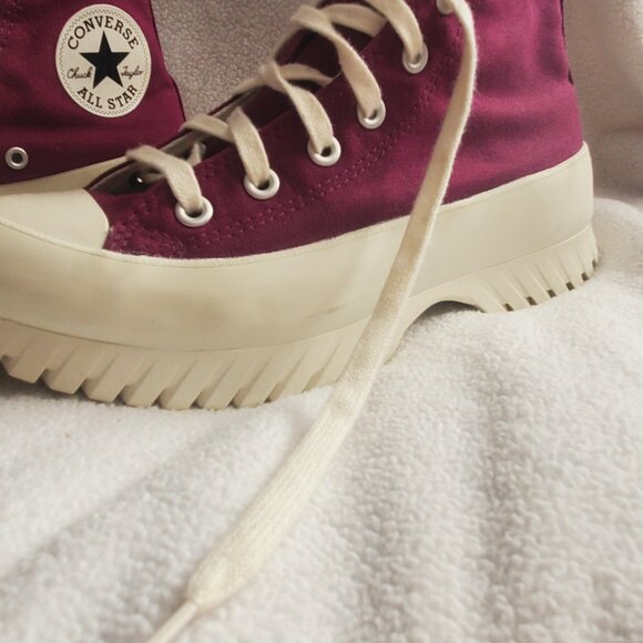 Converse Chuck Taylor All Star Lugged 2.0 High Tops. Mystic Orchid. Women 8 - Picture 13 of 14